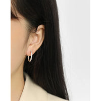 DayHan Dol hoop earring