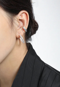 Finding Her Thick earcuff