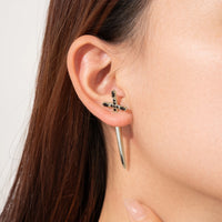 Finding Her Dagger solo earring (1 pc)