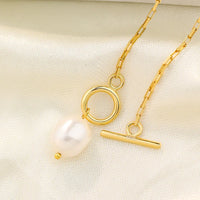 DayHan Pearl pendant necklace